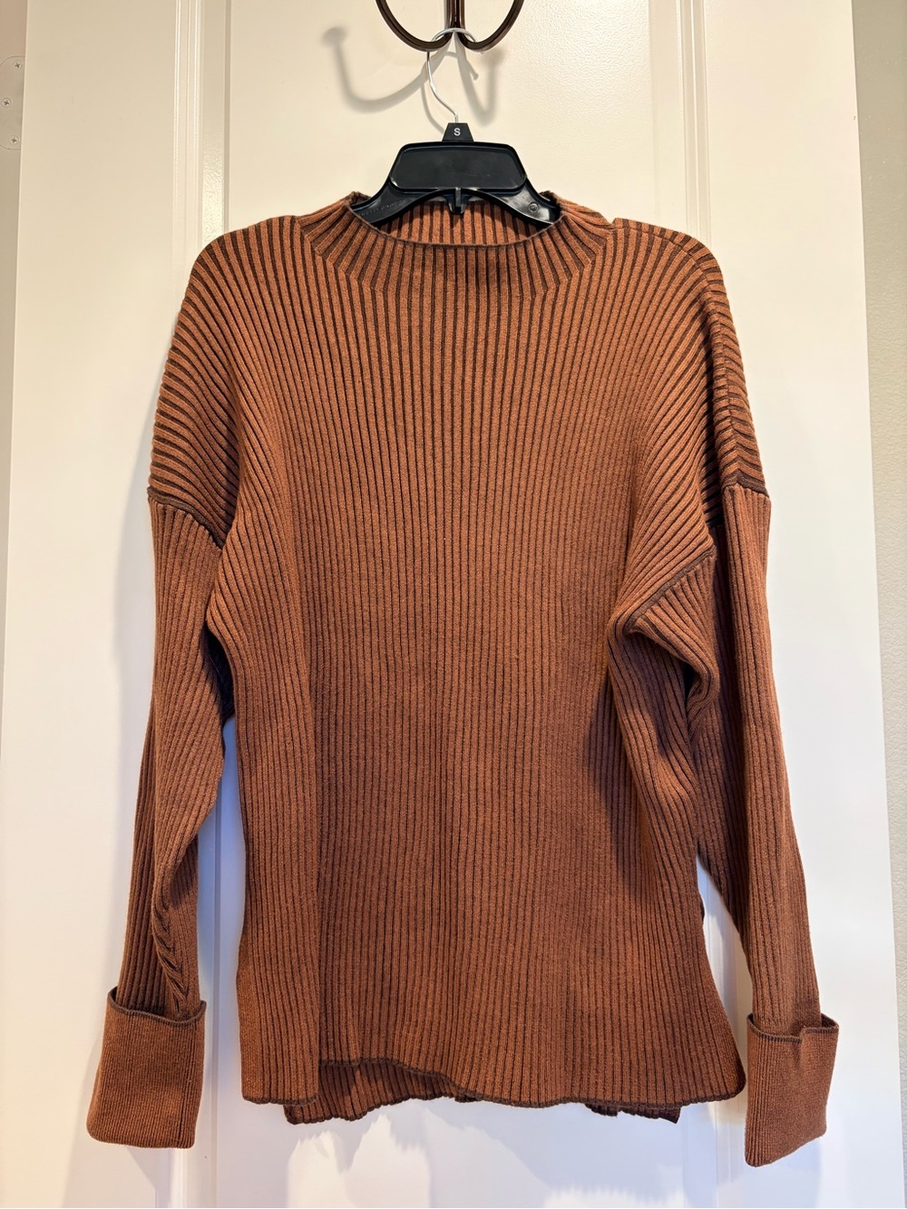 Varley Emile Ribbed Crewneck Sweater Two Tone Brown Stretch Rib Sz. Estimate M